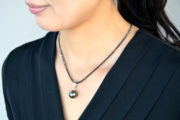 楽天市場】K18WG ディスクカット ブラックダイヤモンド 20ctアップ