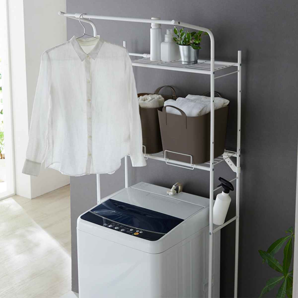 楽天市場】ランドリーラック バスケット台付き マットホワイト （ 洗濯