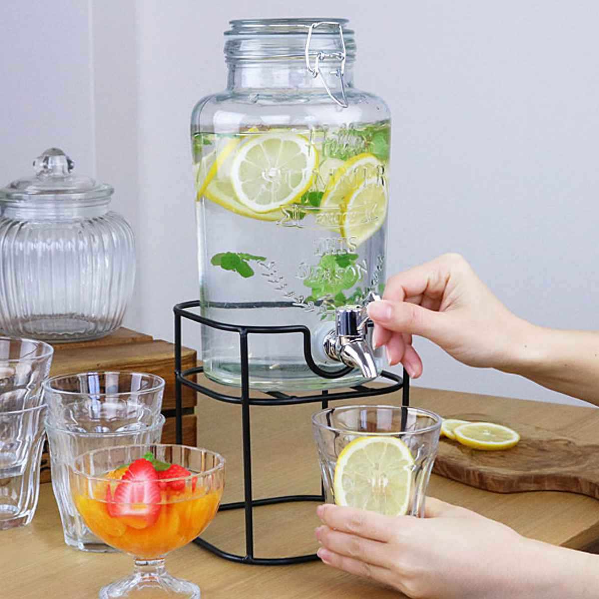 楽天市場】ドリンクサーバー3L スタンド付 ガラス 蛇口付き 2個セット