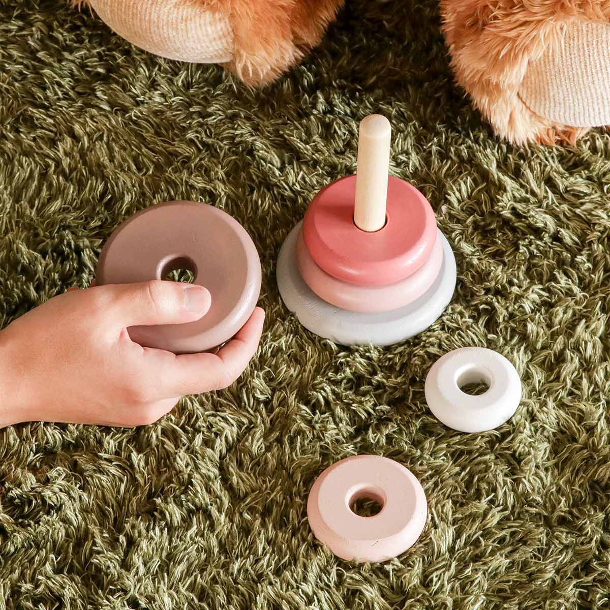 楽天市場】おもちゃ ウッデンスタッキングトイ 木製 10カ月 （ 知育