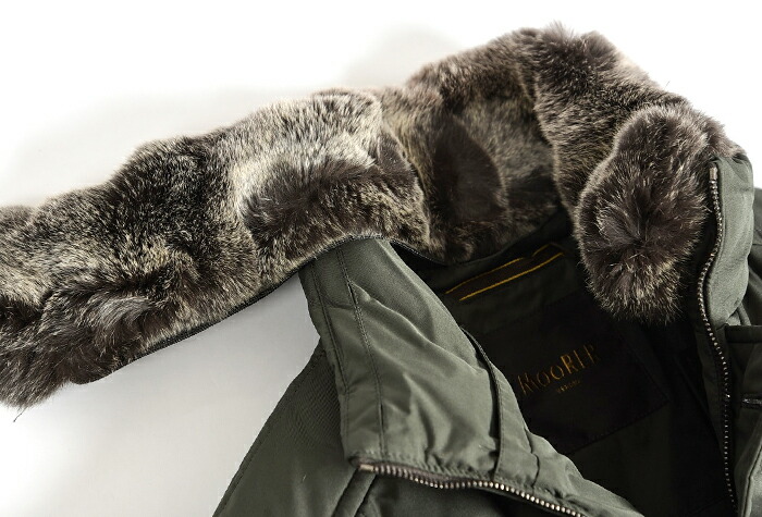 MOORER SOLERI-KM ショート丈が軽快な大人のダウンブルゾン