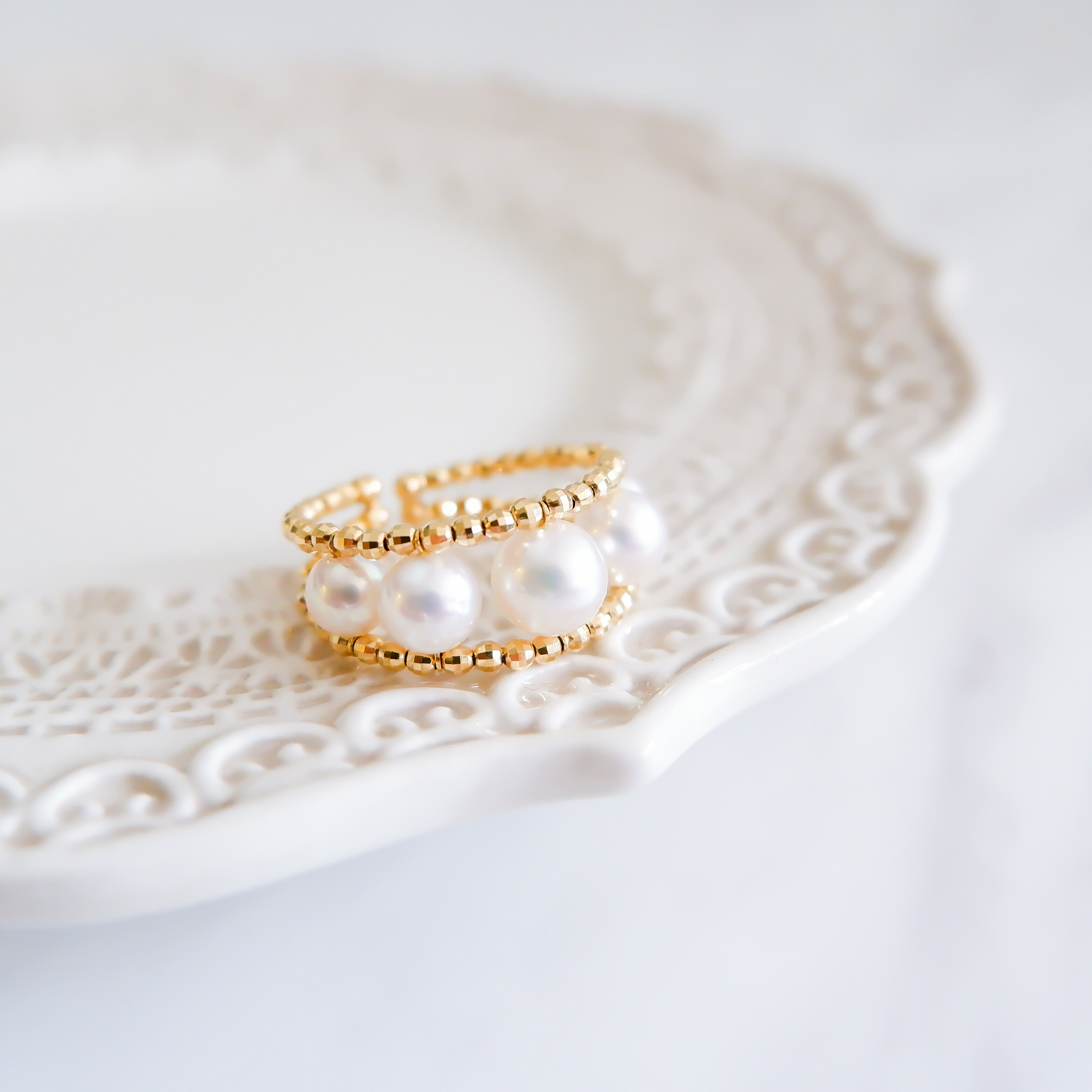 楽天市場】【在庫あり】K18 パールリング CASTITA（キャスティータ