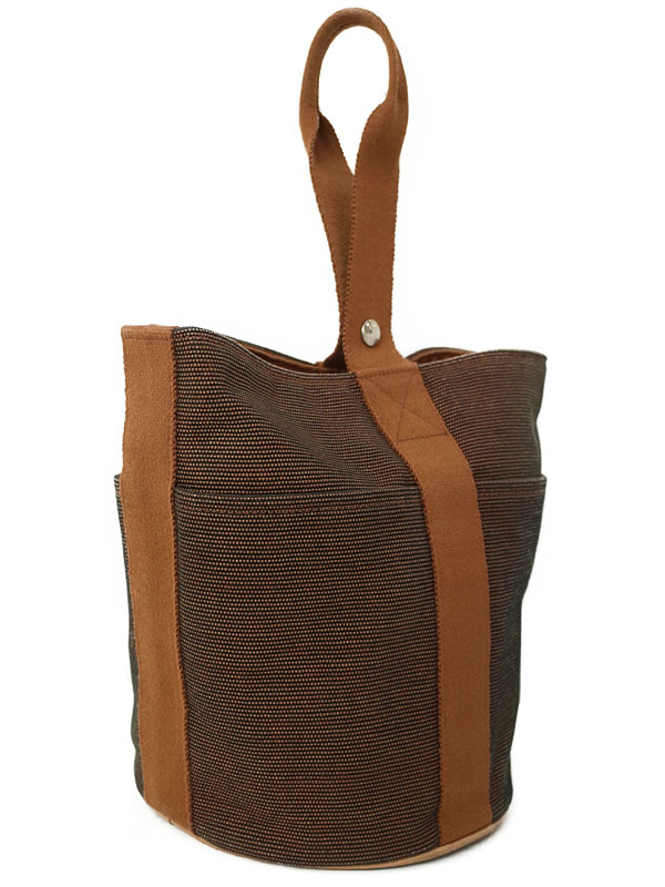 HERMES】【シルバー金具】エルメス『サクソーMM』メンズ レディース