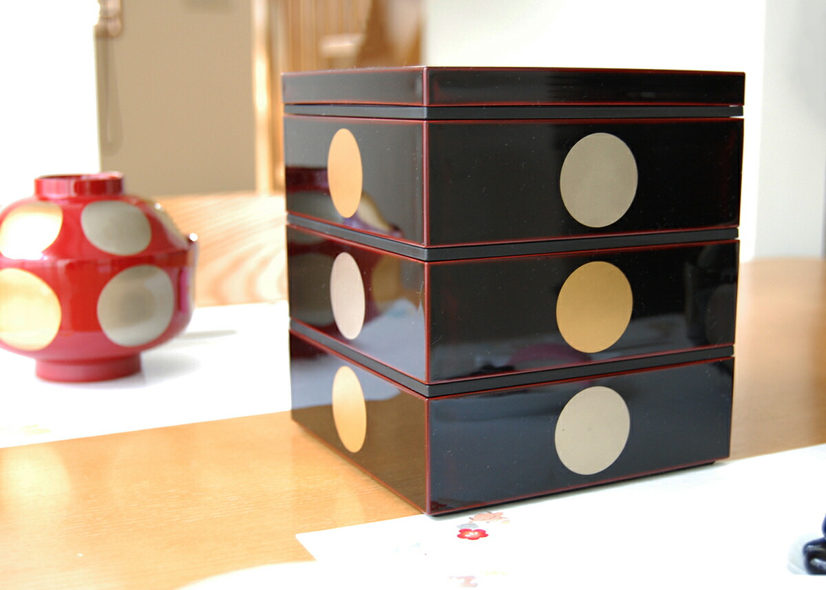 楽天市場】越前塗 5.0三段重 日月 溜（タッパ付） 重箱 3段 5寸