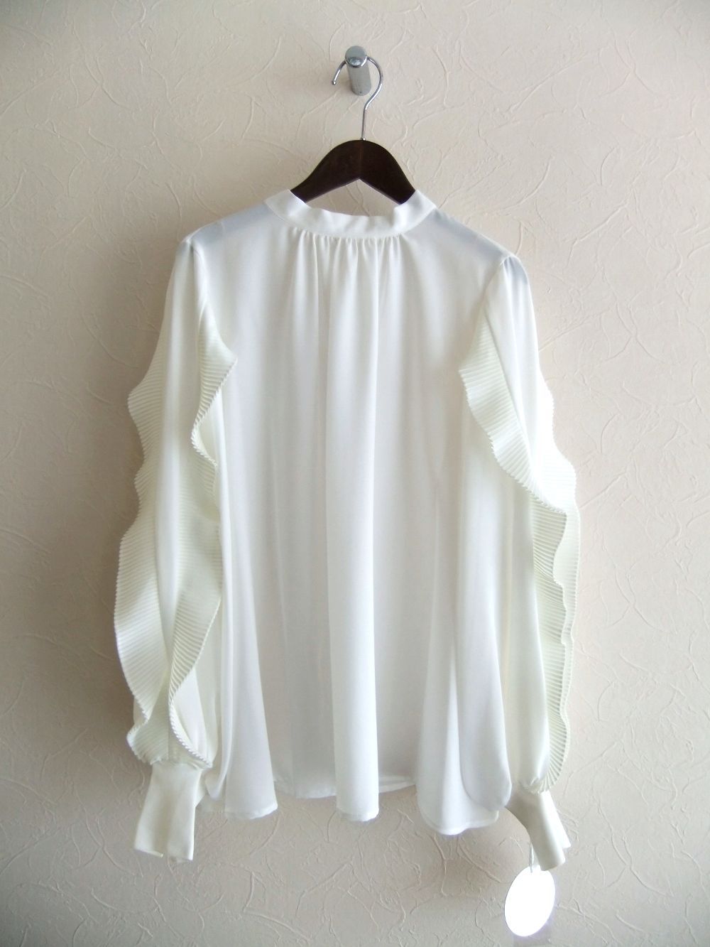 anana - 袖プリーツ ジョーゼット 2WAY ブラウス a51-033 | 4.444glad