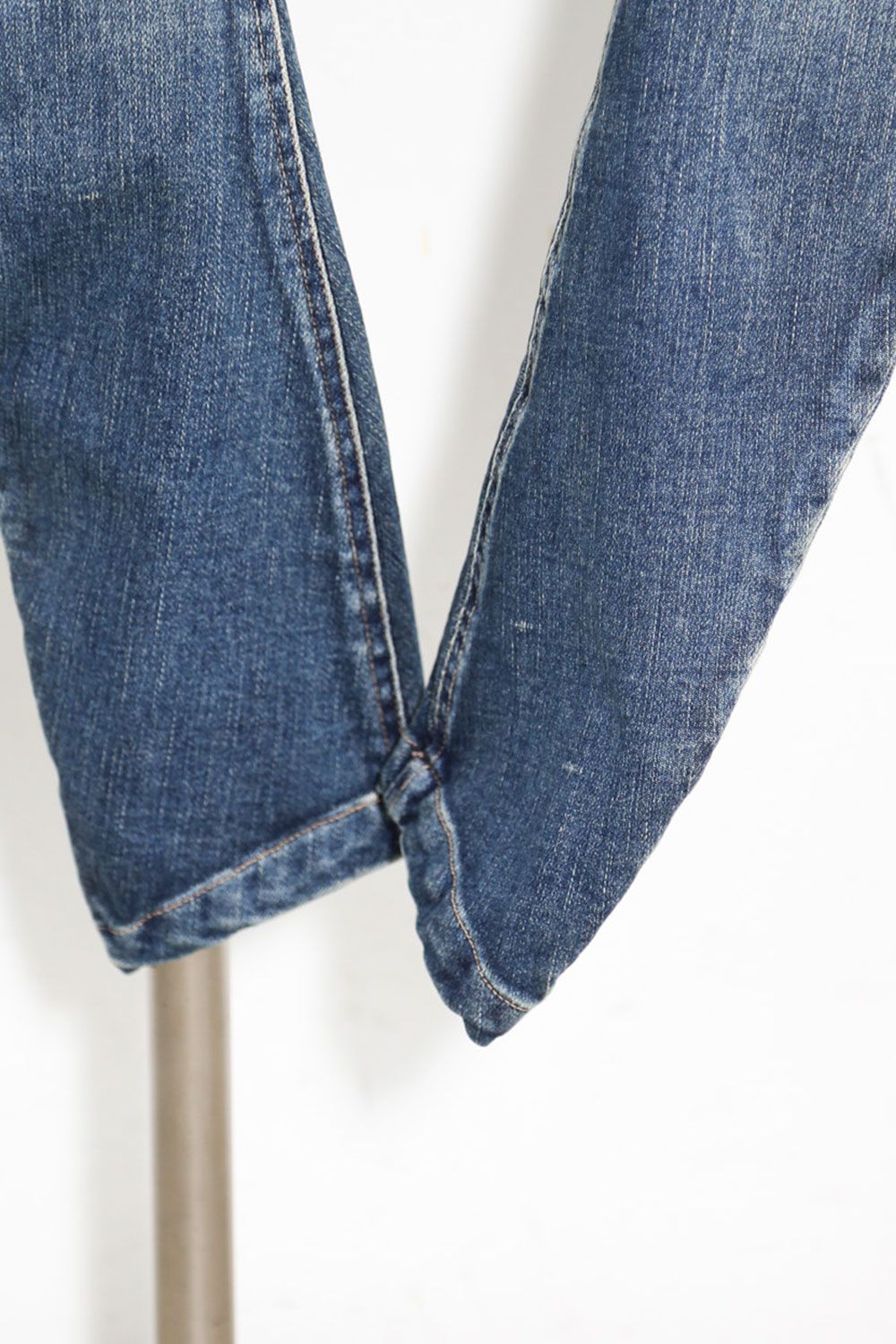 A.F ARTEFACT - ストレッチデニムサルエルカーゴパンツ / Indigo