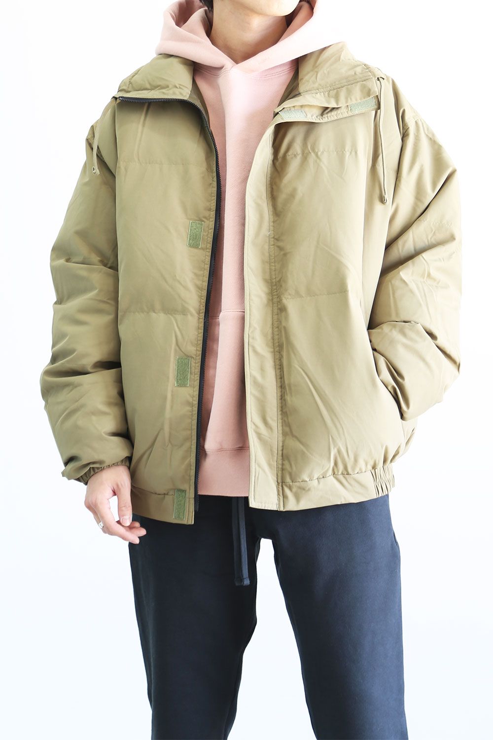 FOG ESSENTIALS - PUFFER JACKET / オリーブ | Tempt