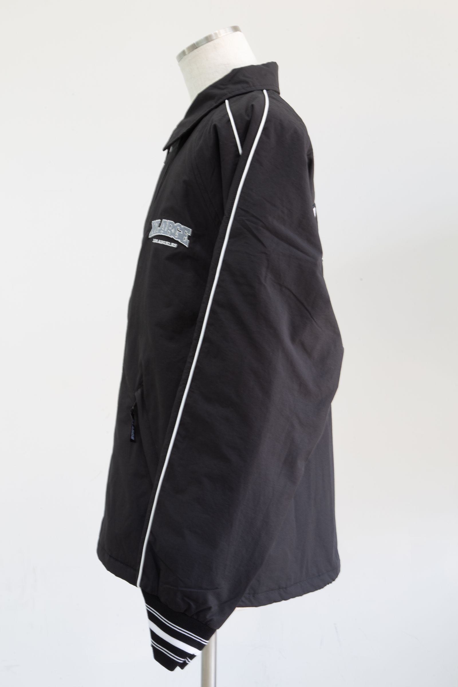 XLARGE - NYLON PIPING COACH JACKET / ブラック | Tempt