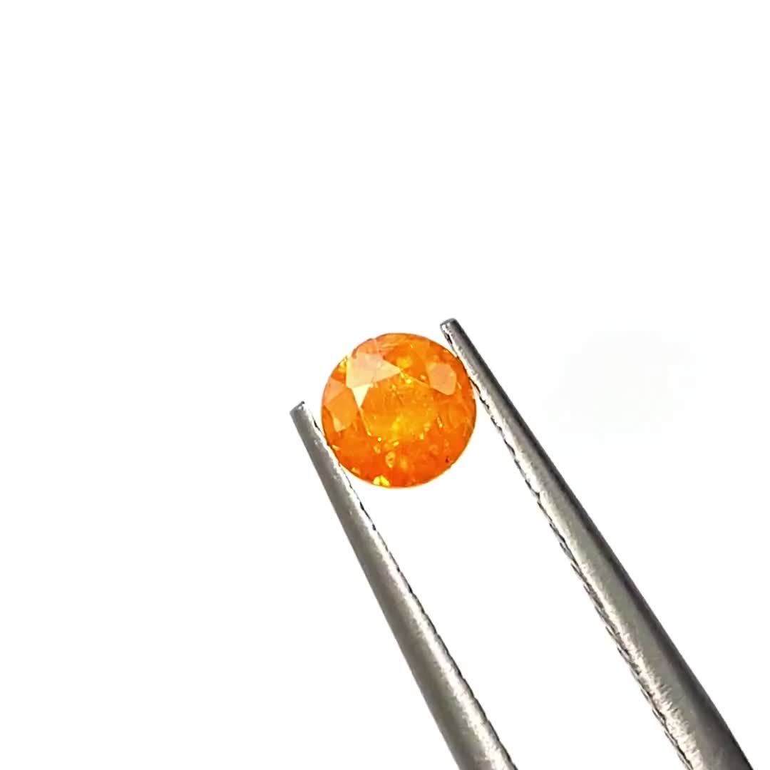 ビビットオレンジの結晶