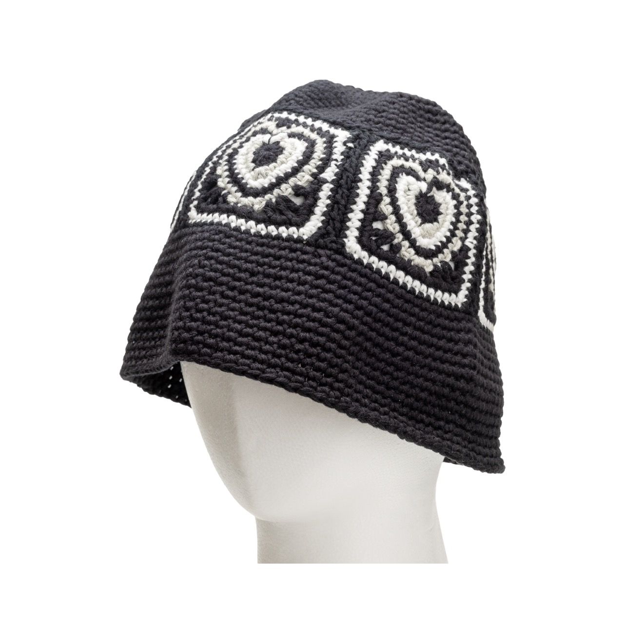 BASICKS - 【残りわずか】Heart Crochet Bucket Hat | ACRMTSM ONLINE