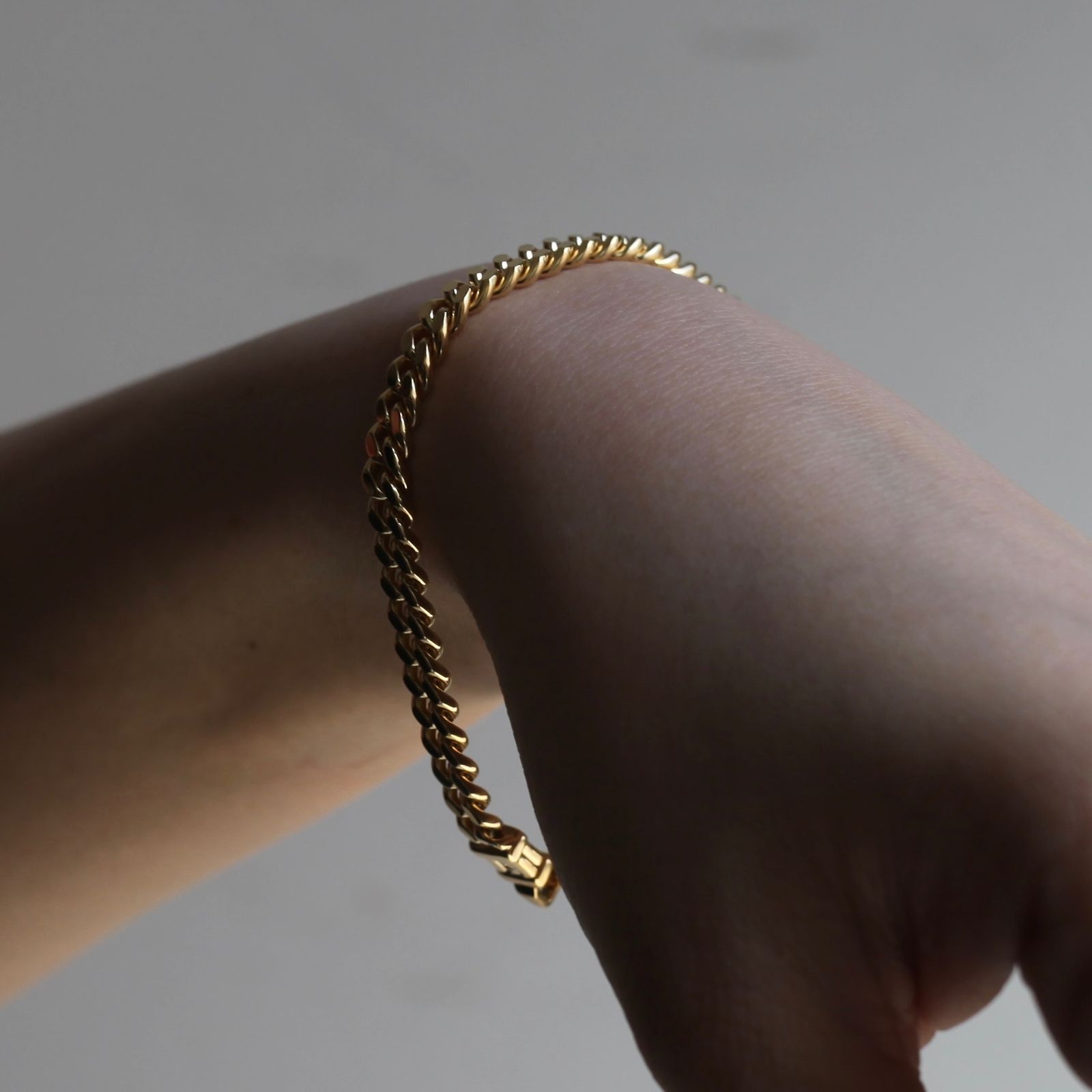 TOMWOOD - 【残りわずか】Curb Bracelet_L(GOLD) | ACRMTSM ONLINE STORE