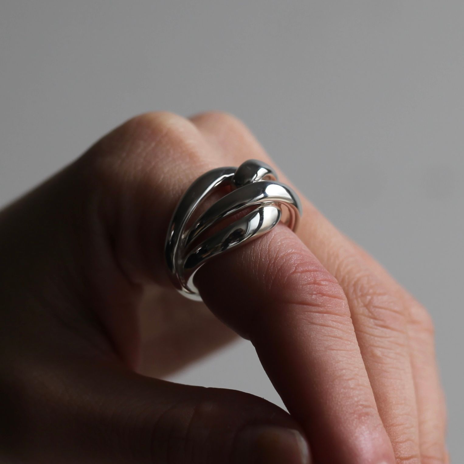 ASAMI FUJIKAWA - 【残り一点】Knot Ring(SILVER) | ACRMTSM ONLINE STORE