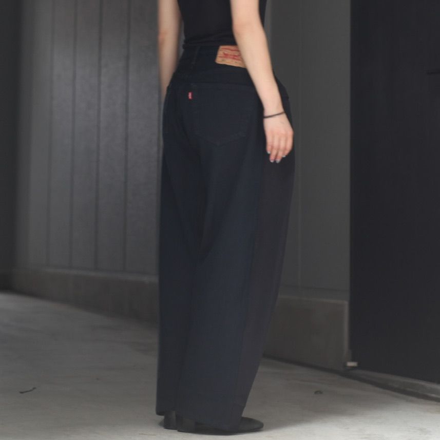 BLESS - 【残り一点】Over Jogging Jeans(S) | ACRMTSM ONLINE STORE