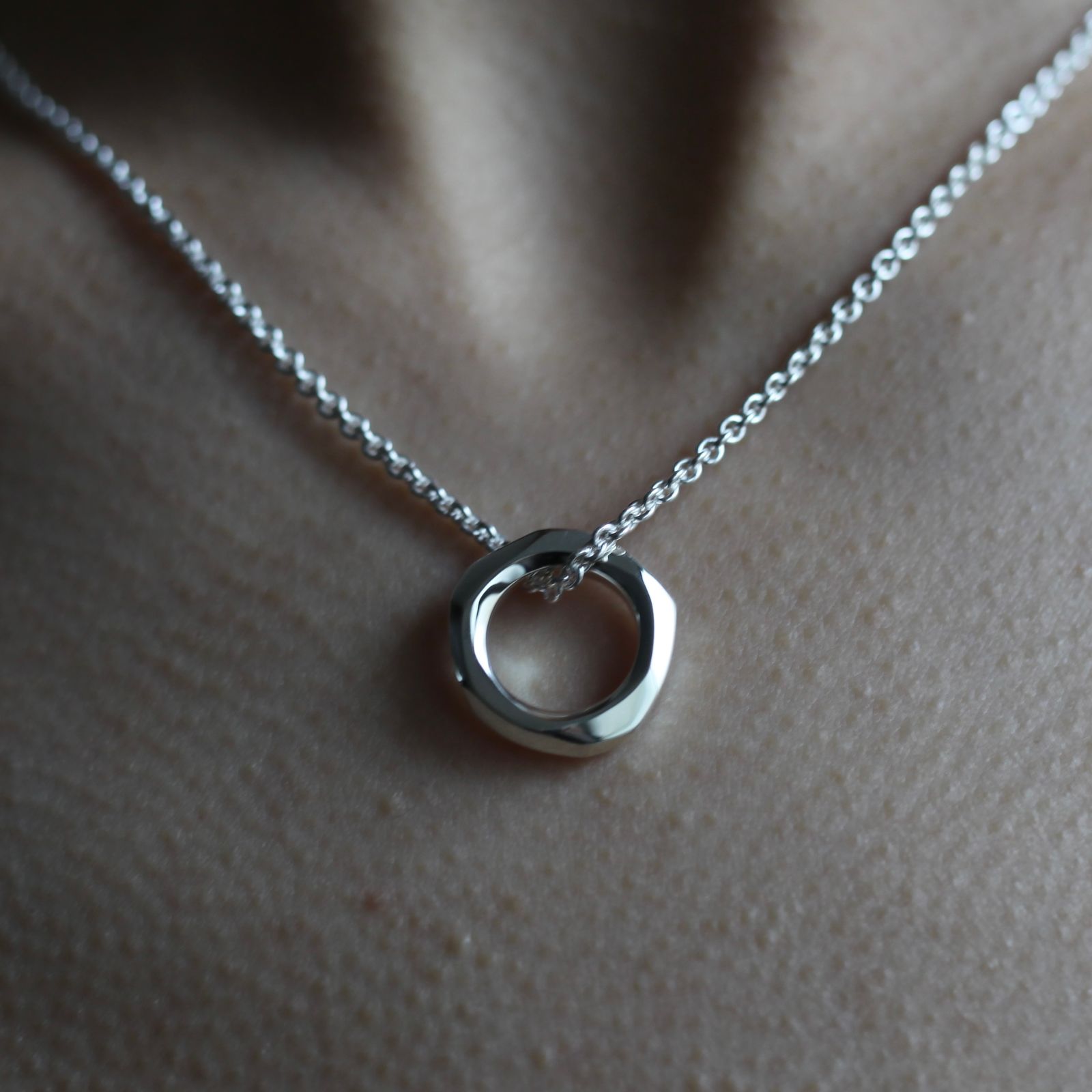 GARNI - 【お取り寄せ注文可能】Crockery Hole Pendant | ACRMTSM