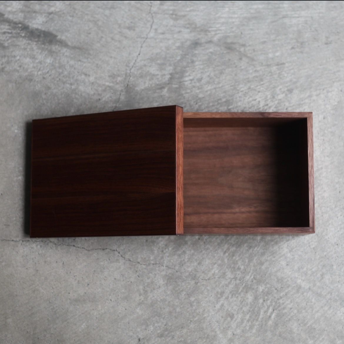 木工作家 岡野達也(オカノタツヤ) - ワンハンドルトレー・ソーイング