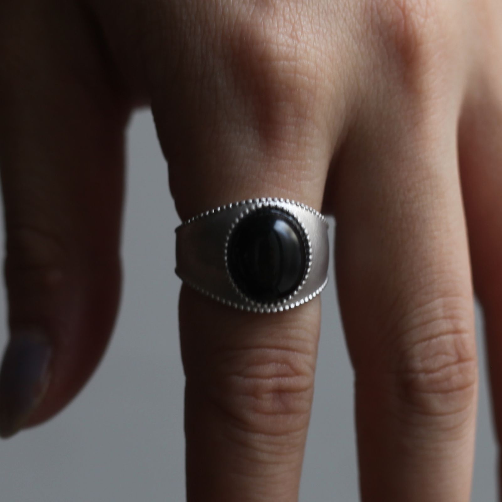 SOSHIOTSUKI - 【お取り寄せ注文可能】Signet Ring(艶消し加工
