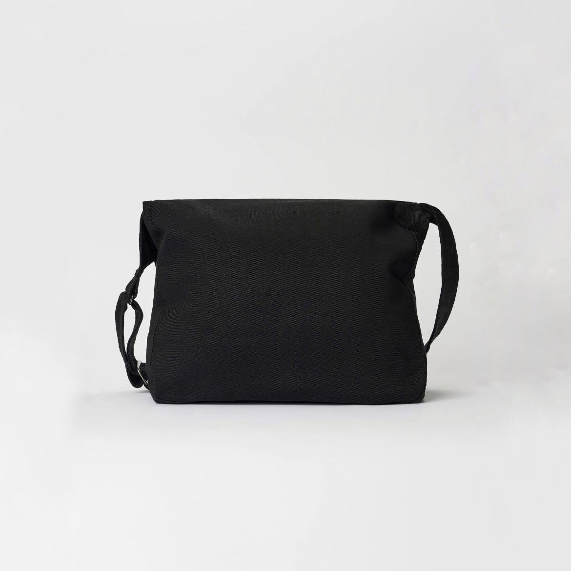 OUR LEGACY - 【再販売通知受付可能】Sling Bag | ACRMTSM ONLINE STORE