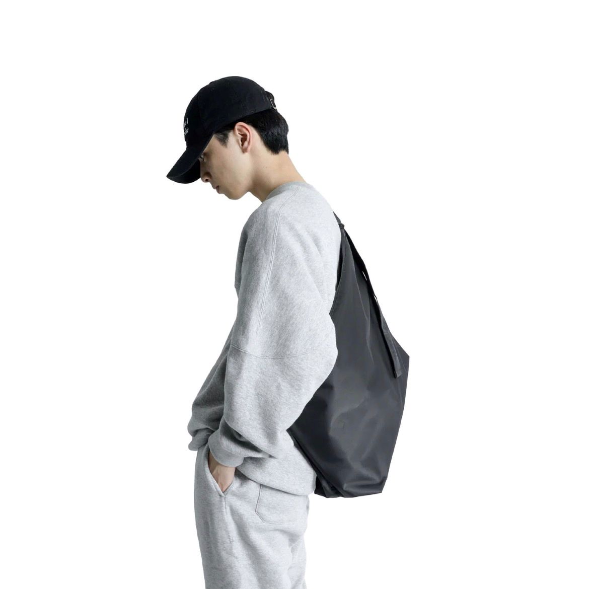 meltum - 【再販売通知受付可能】Nylon Messenger Bag | ACRMTSM