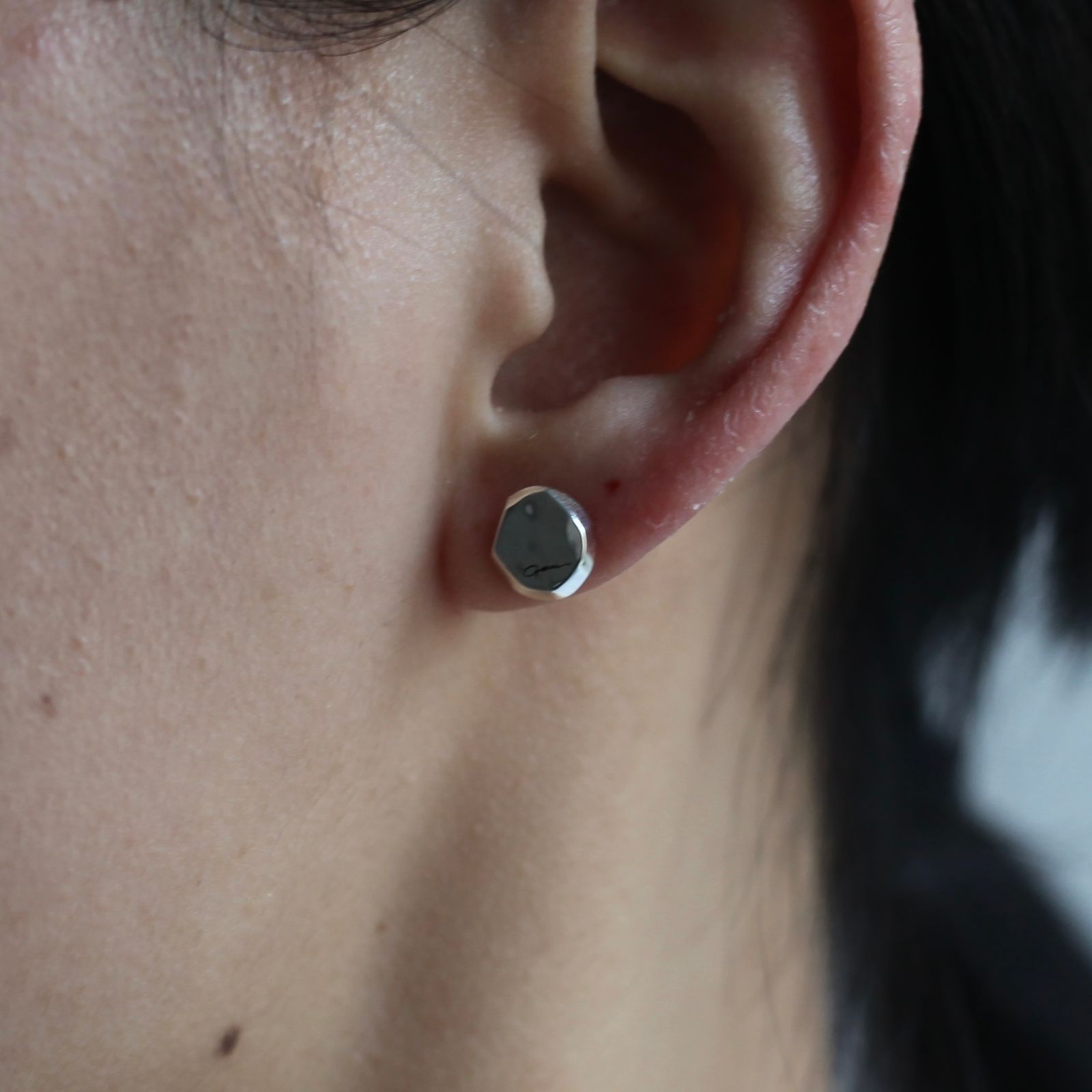 GARNI - 【残り一点】Crockery Chip Pierce(SILVER) | ACRMTSM ONLINE