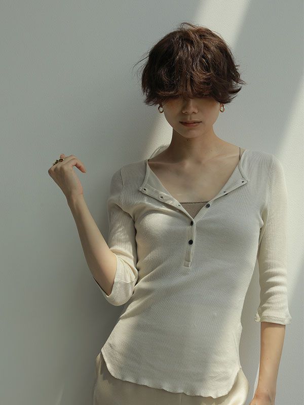 ETRE TOKYO - ヘンリーネックエアリートップス - PINK | ADDICT WEB SHOP