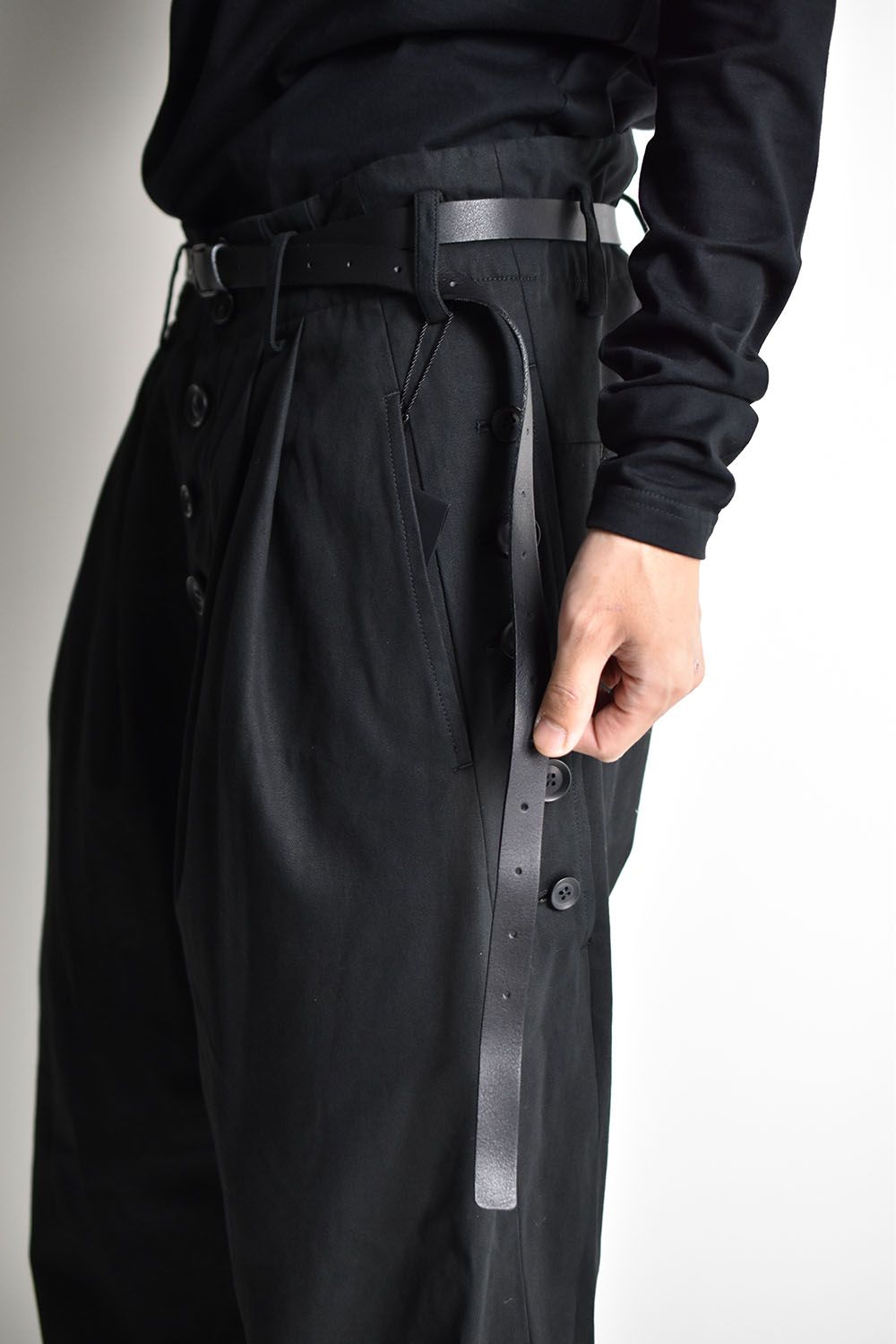 nude:masahiko maruyama - Multi Buttons Tuck Pants W Belt