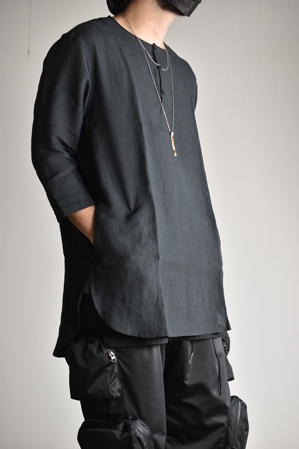 ISAMU KATAYAMA BACKLASH - Soft Linen Henley Neck Pullover Shirts
