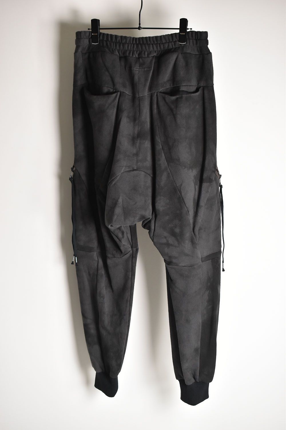 D.HYGEN - Unevenly Dyed Non-Ply Yarn Sarrouel Jogger Pants