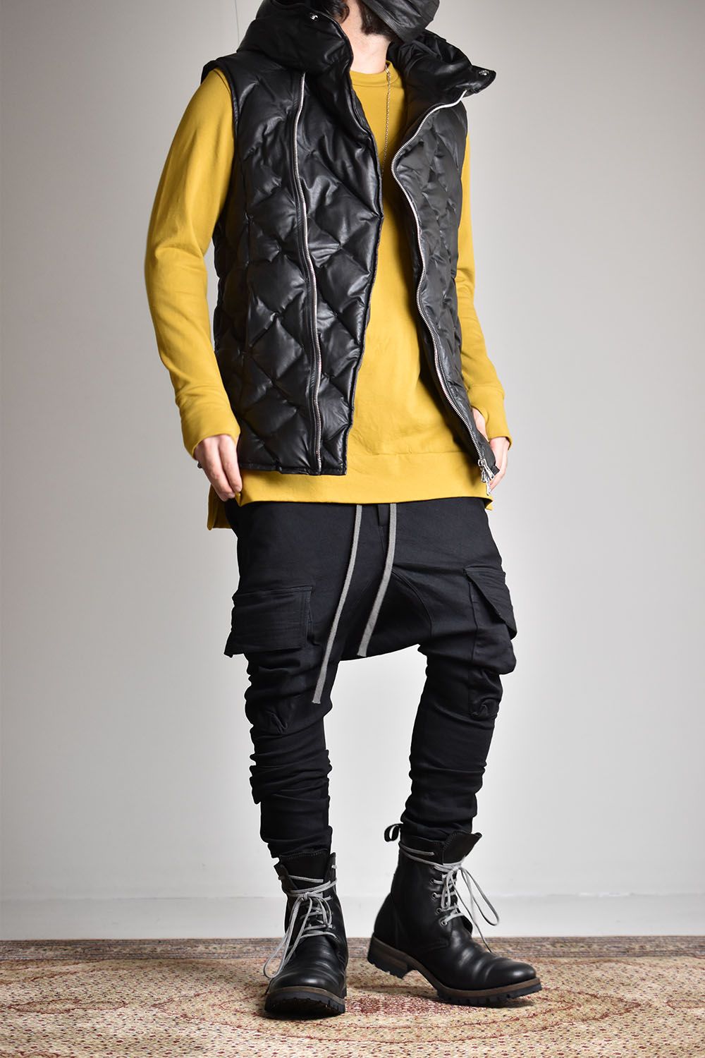 BACKLASHカンガルーレザーダウンベスト入荷 | 2457 | ALTRA