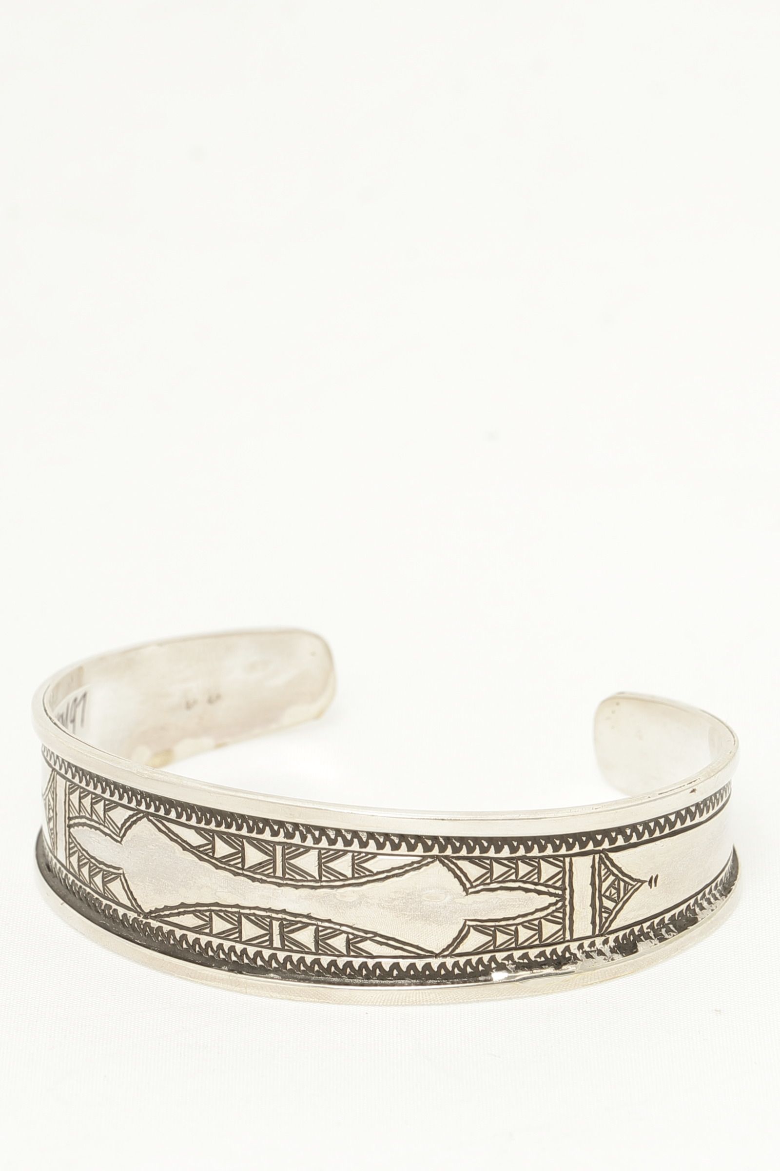 ADAWAT'N TUAREG - Lbhar / ルブハー ハンドメイド シルバー バングル