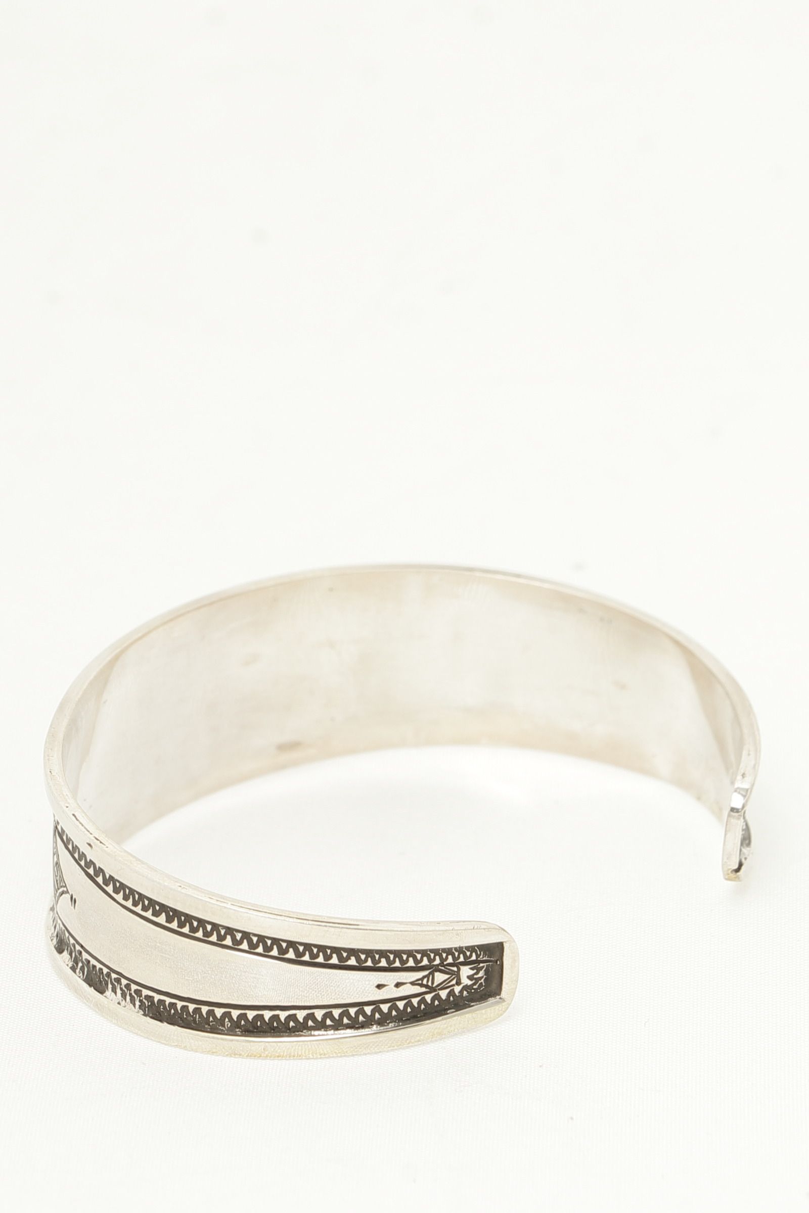 ADAWAT'N TUAREG - Lbhar / ルブハー ハンドメイド シルバー バングル