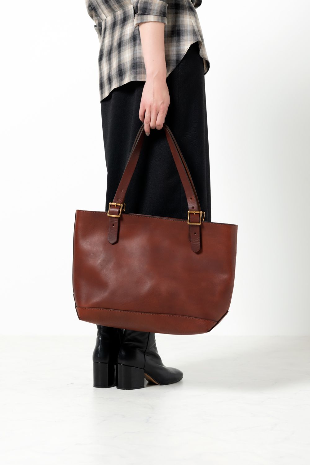 vasco - 【26SS / 予約受付中】LEATHER TRAVEL TOTE BAG - MEDIUM