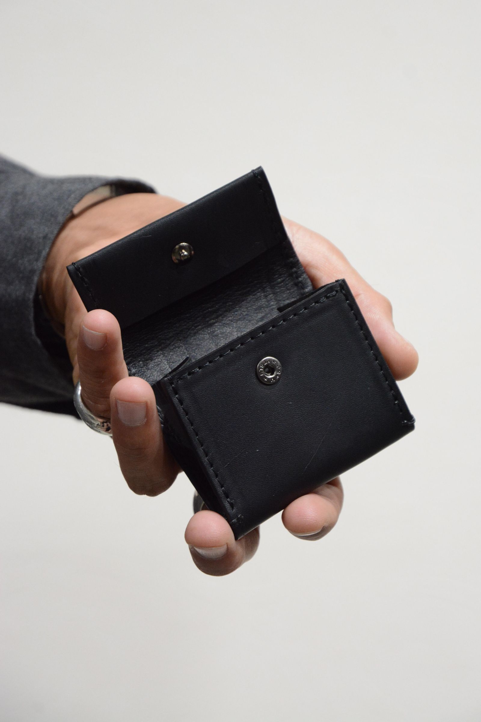 ISAMU KATAYAMA BACKLASH - GUIDIオイルカーフ コインケース | chord