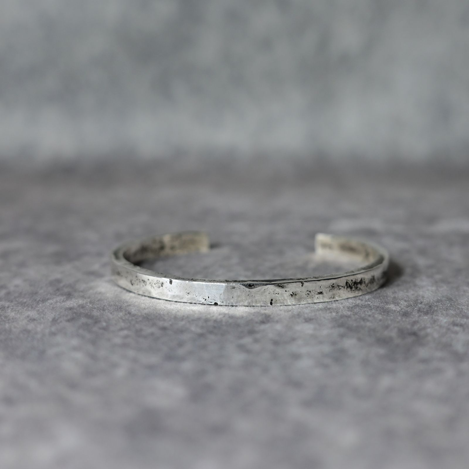 JUN UEZONO - STRAIGHT BANGLE NARROW （M）｜ SILVERS 純銀 | chord