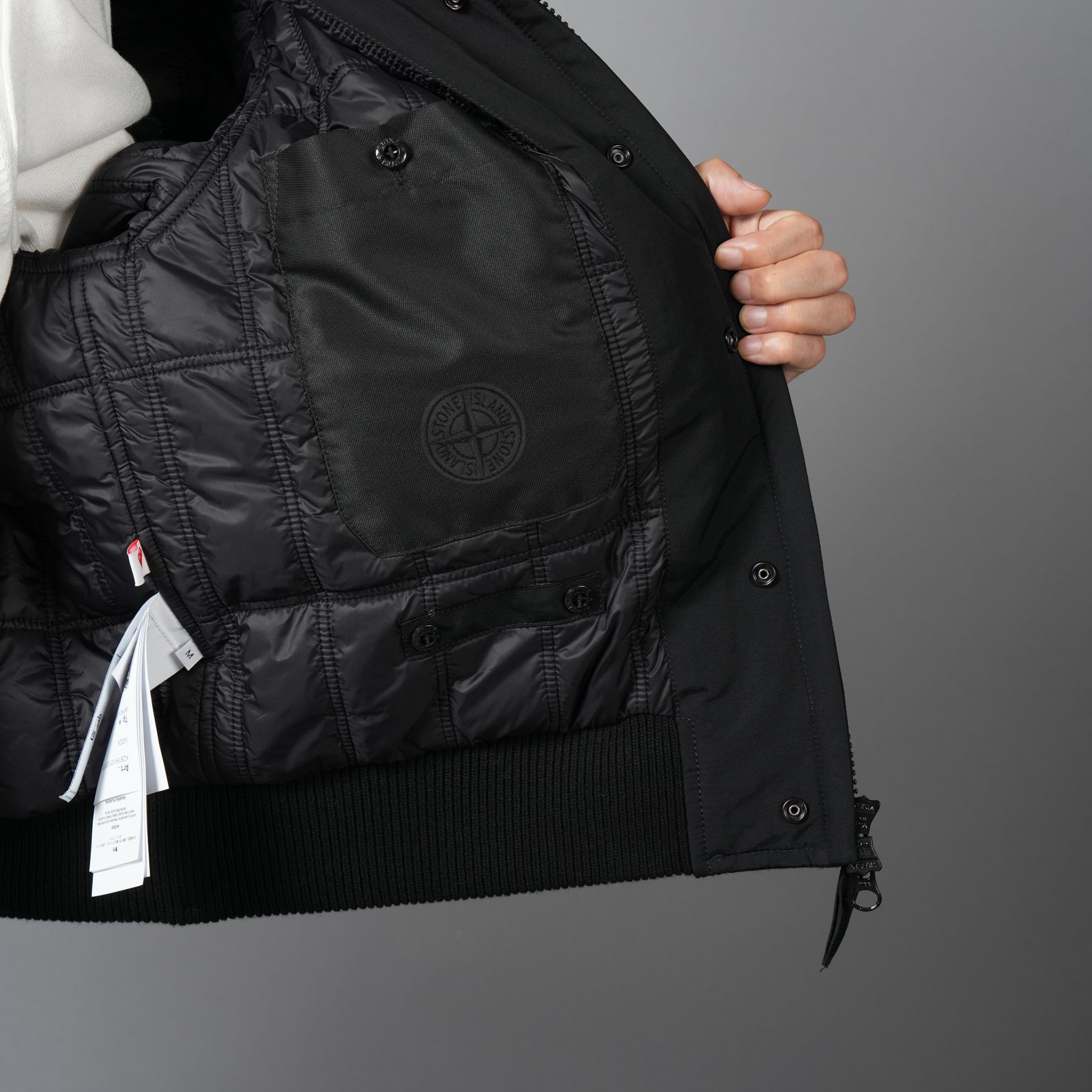 STONE ISLAND - 4100102 / BLOUSON / ブルゾン (ブラック) | Confidence