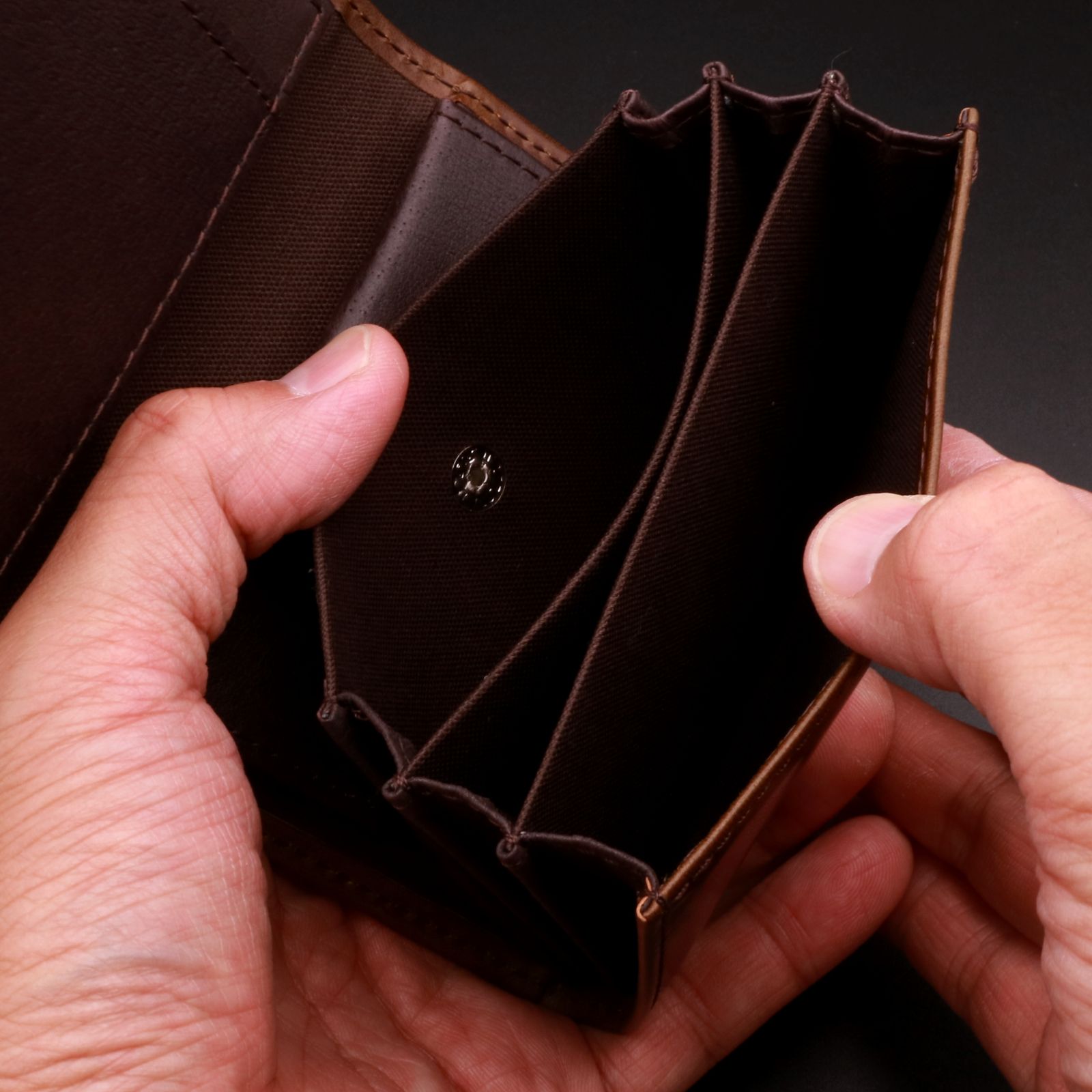 m+ - 【送料無料対象外】「millefoglie II P25 BUSCHETO」ミニ財布