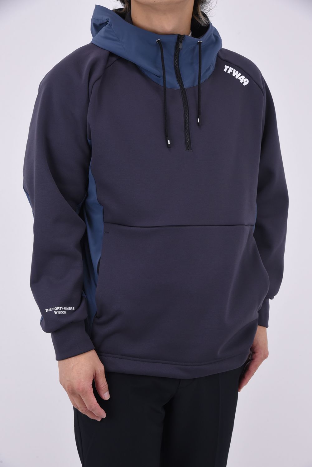 TFW49 - COMBINATION HOODIE / ハーフジップ プルオーバーフーディー