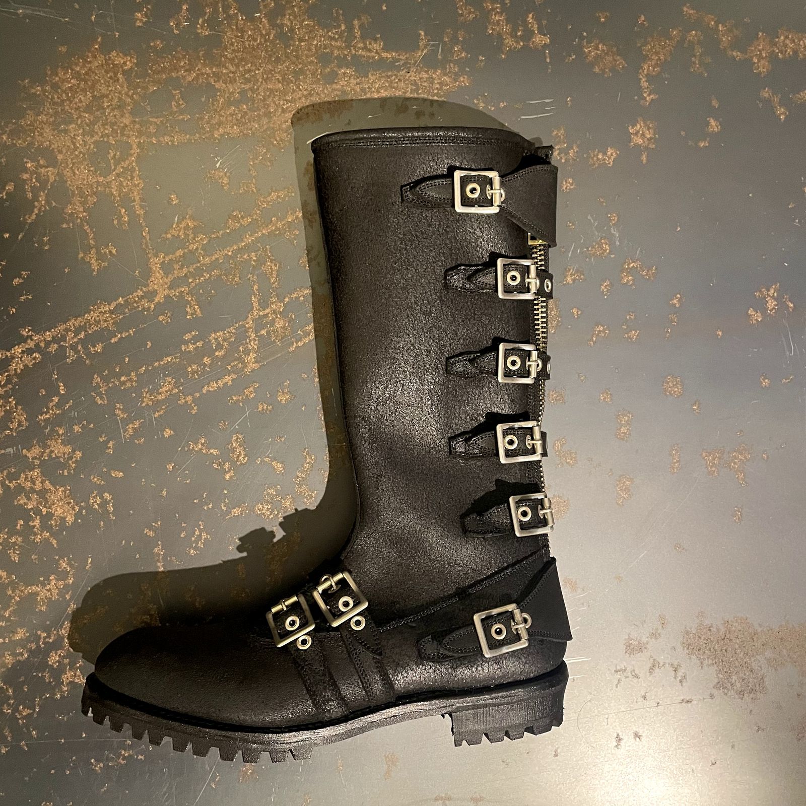 復刻した名作】ブラックミーンズのロングバックルブーツ | HAZE