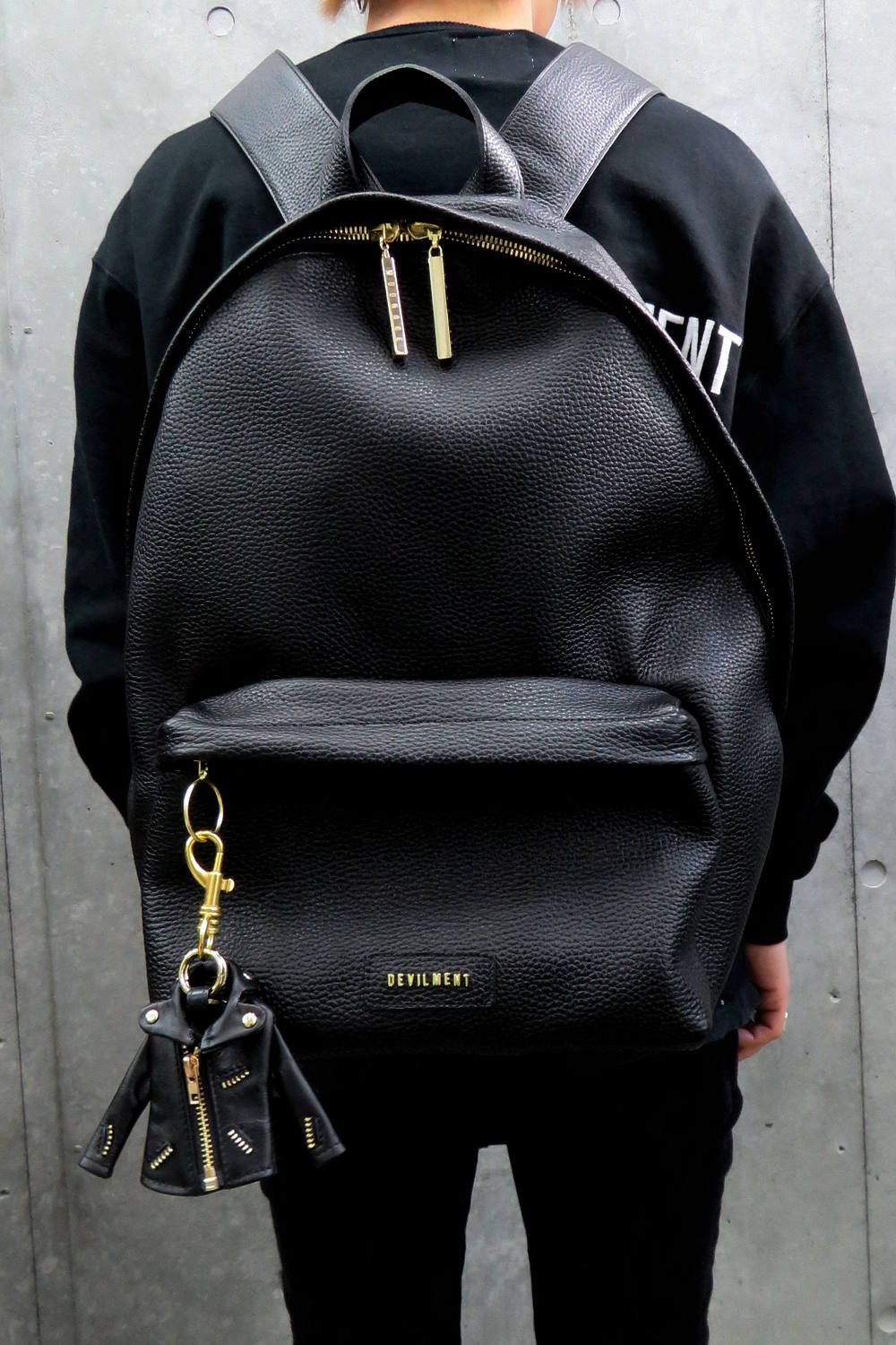 Moon age Devilment - レザーライダースキーホルダー | laid-back