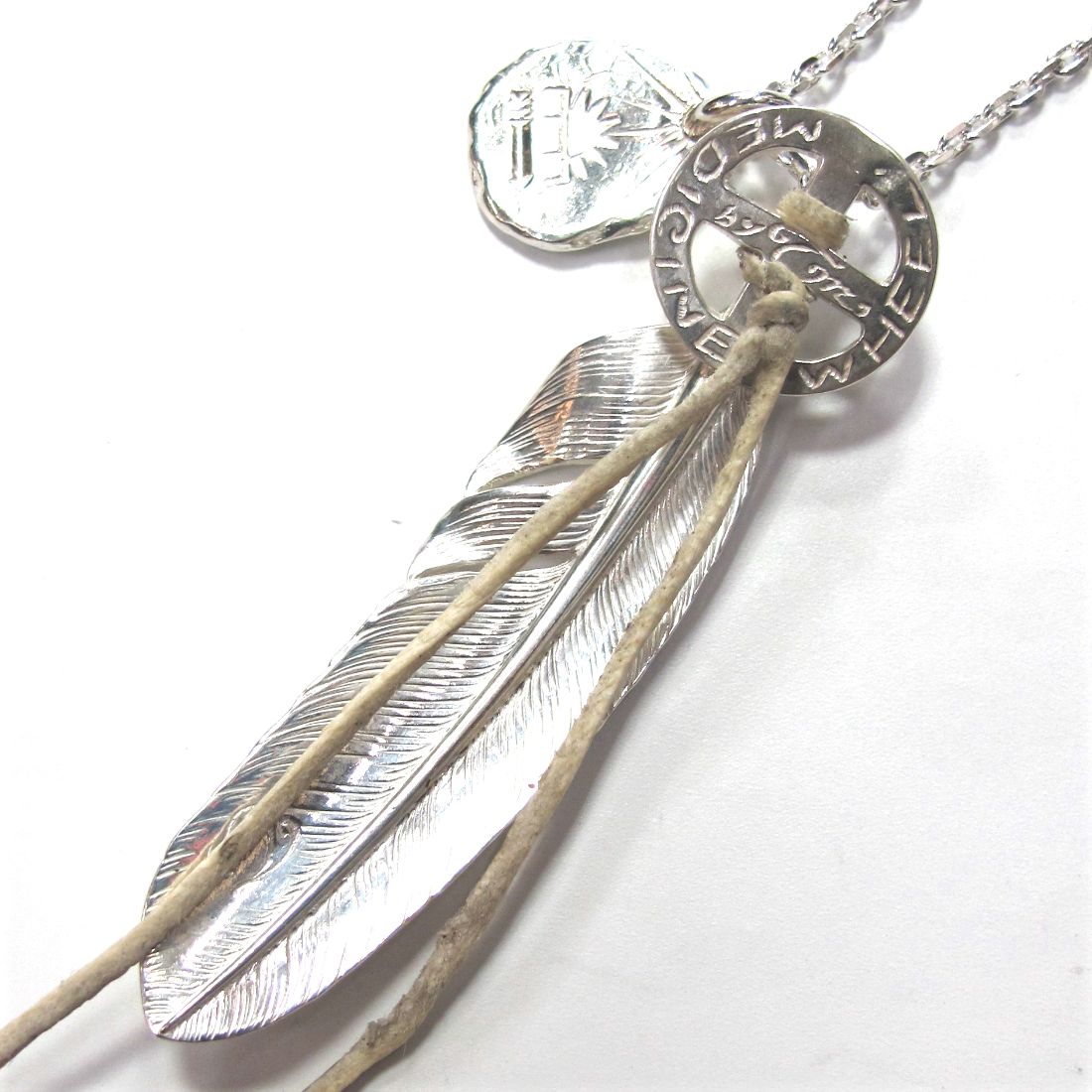 STUDIO T&Y - Feather LL with Gold Point S LOOPHOLE SET B (Right