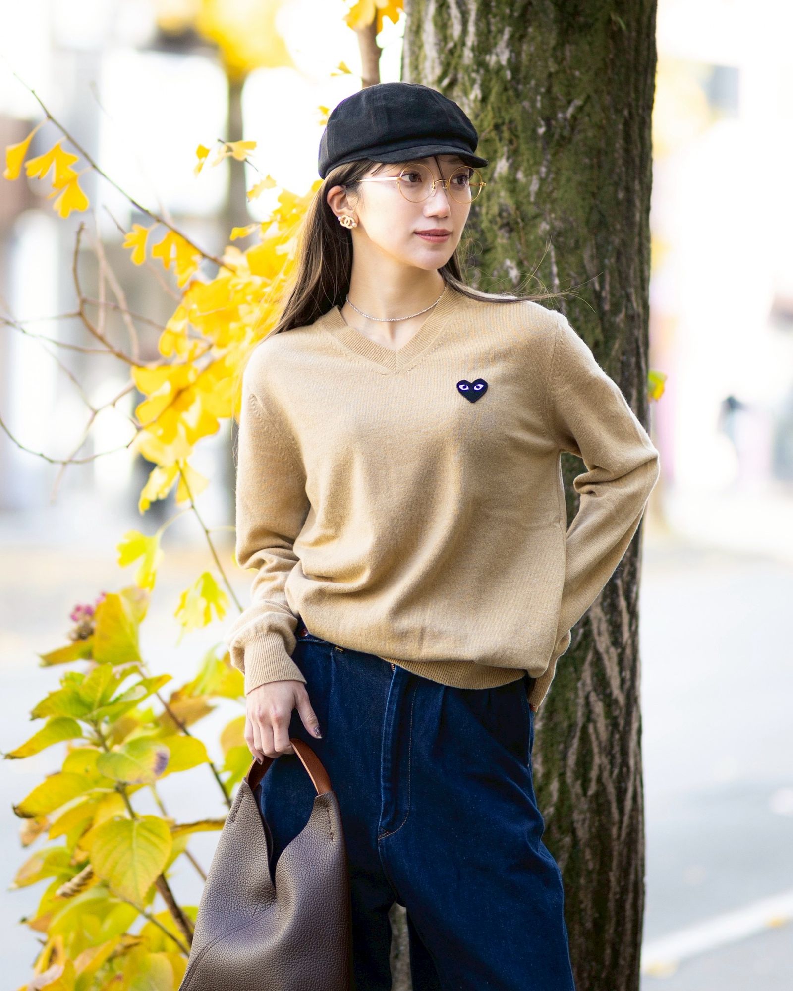 PLAY COMME des GARCONS V-NECK SWEATER style.2025.12.13 | 7614 | MARK