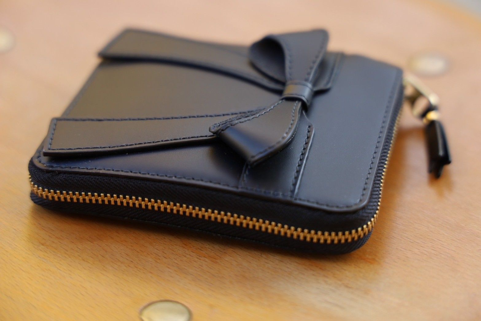 Wallet COMME des GARCONS - コムデギャルソン 財布 Big Bow Full Zip