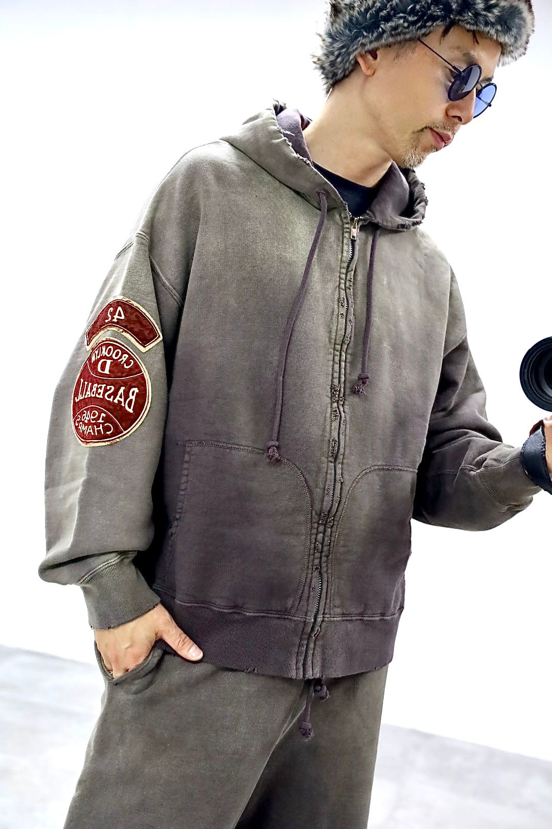 BOWWOW - BOW WOW 25FWバウワウ BASEBALL CHAMPION ZIP HOODIE AGED