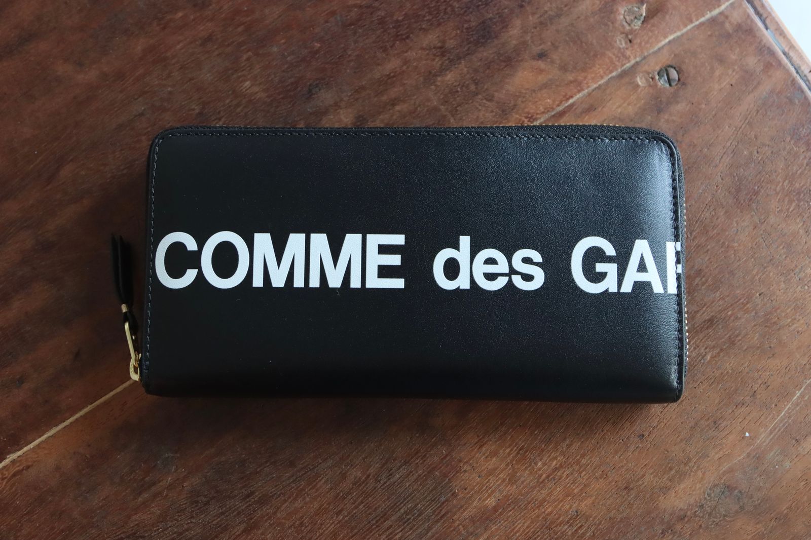 Wallet COMME des GARCONS - コムデギャルソン 財布 Wallet Huge Logo