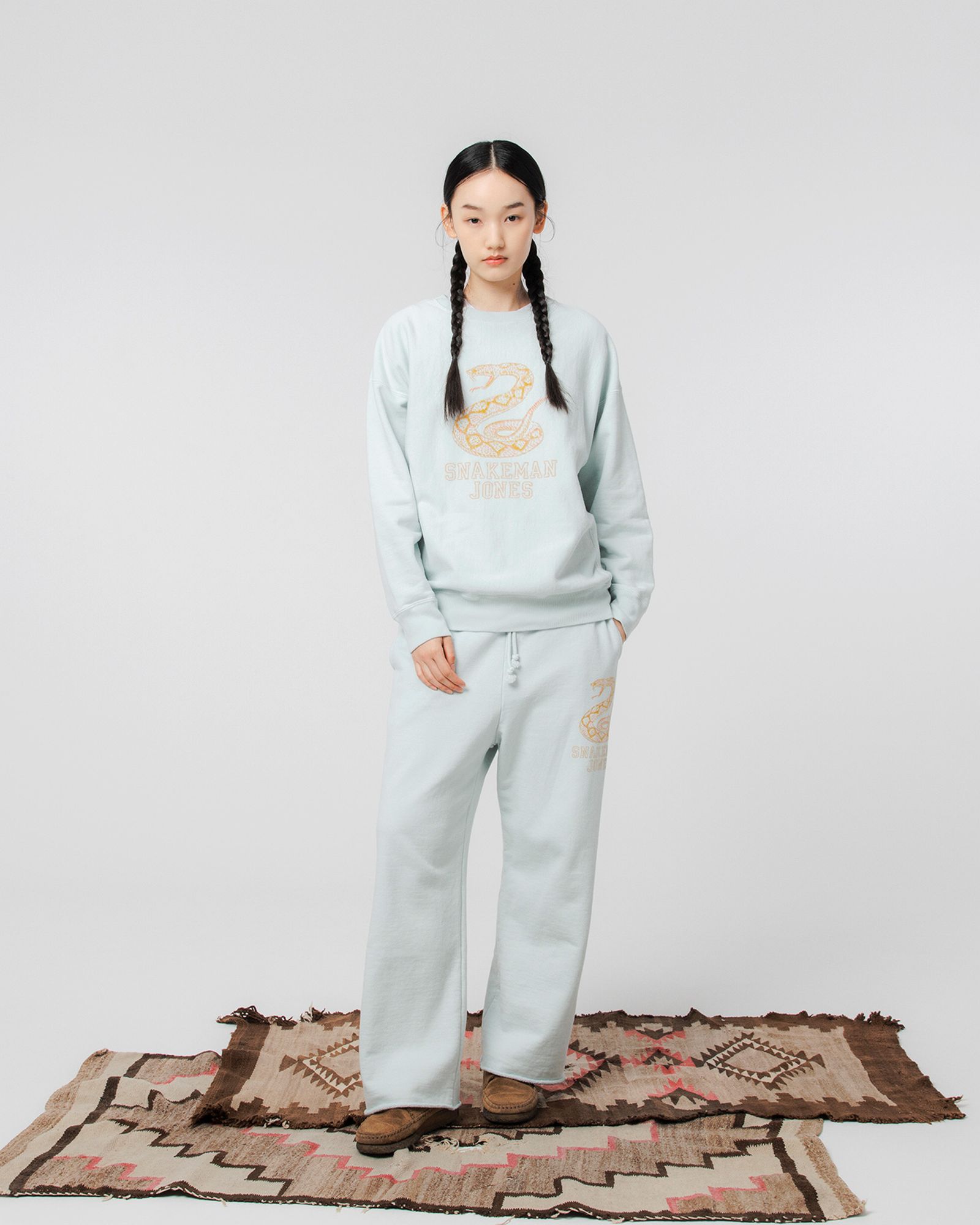 BOWWOW - BOW WOW バウワウ スウェットSNAKEMAN JONES SWEATSHIRT