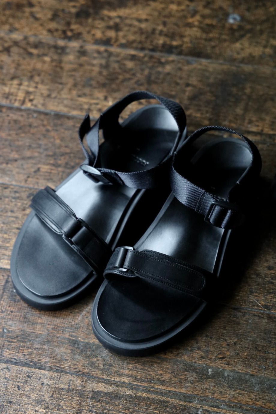 FOOTWORKS - FOOTWORKSフットワークス New Sandals with Velcro Straps