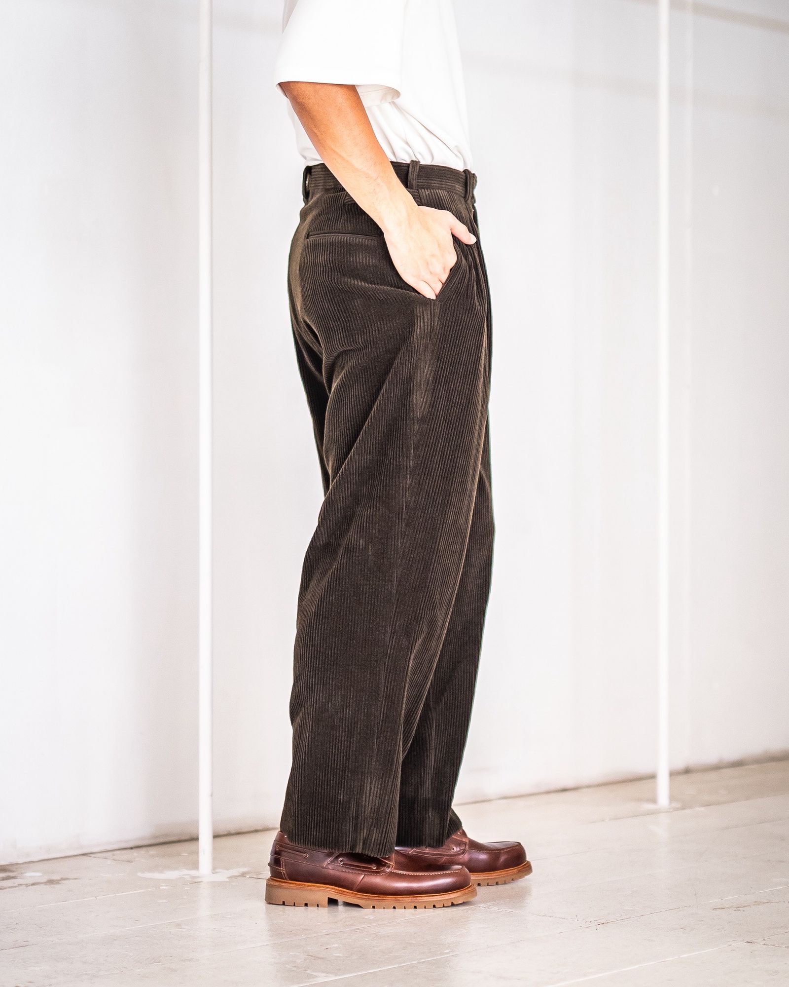 A.PRESSE - アプレッセ 2025 STYLE2 Wool Corduroy Wide Tapered