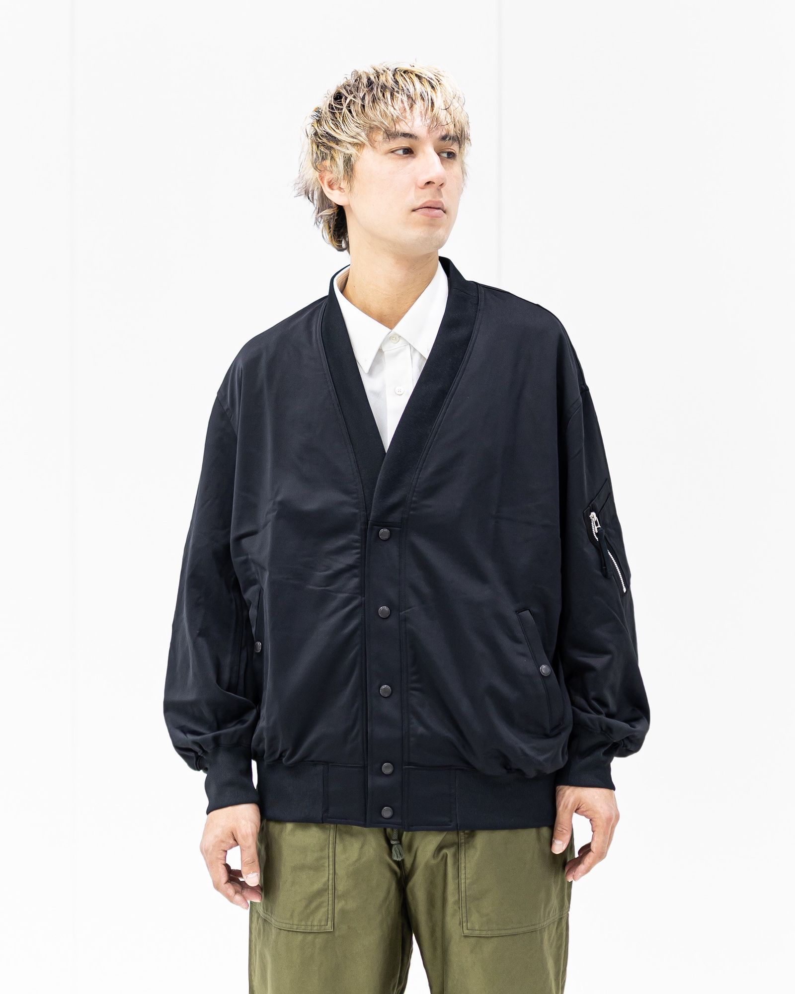 コムデギャルソンオム 綿ナイロン裏毛カーディガン 3月7日(土)新作発売