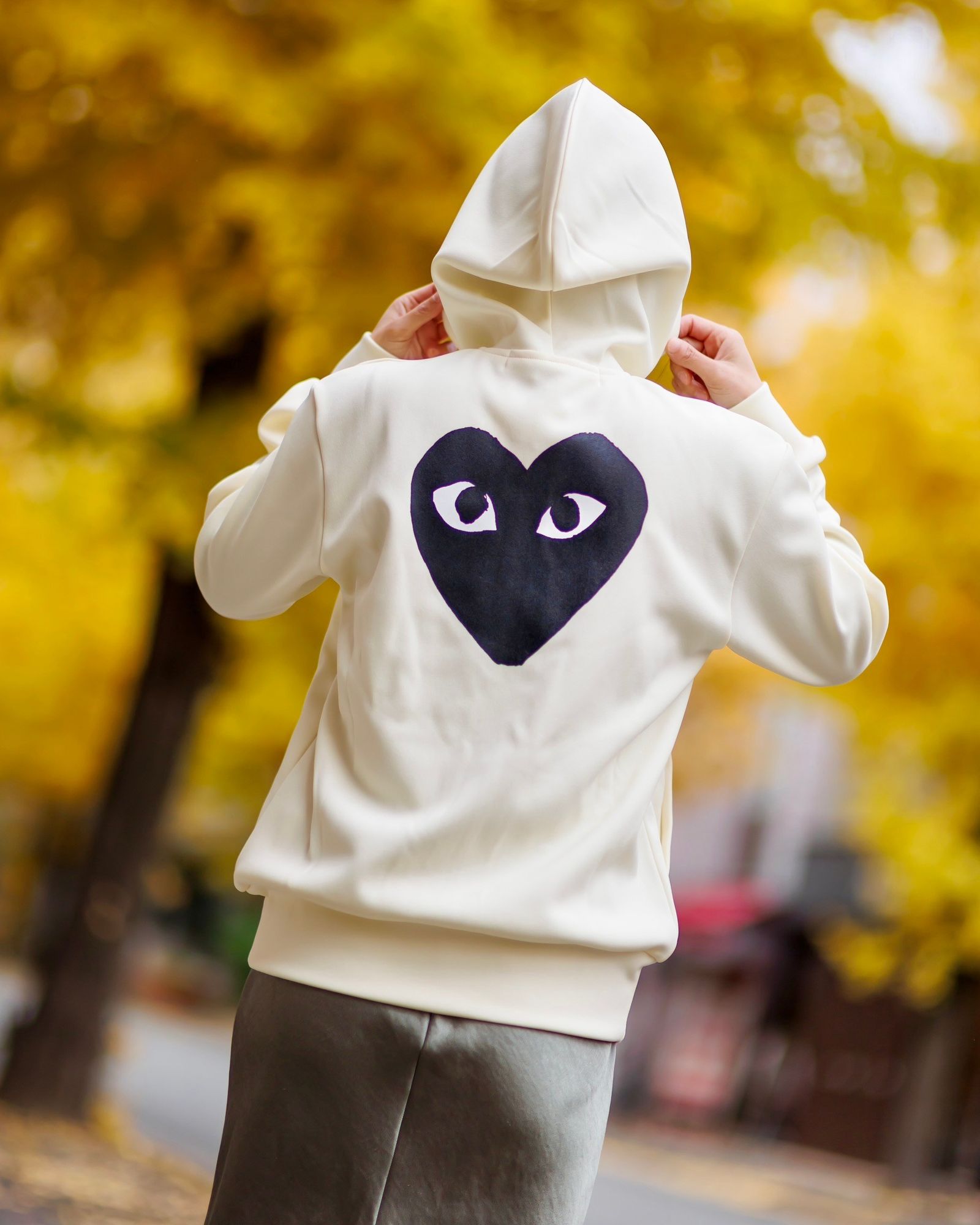 PLAY COMME des GARCONS バックプリントジップアップパーカーstyle