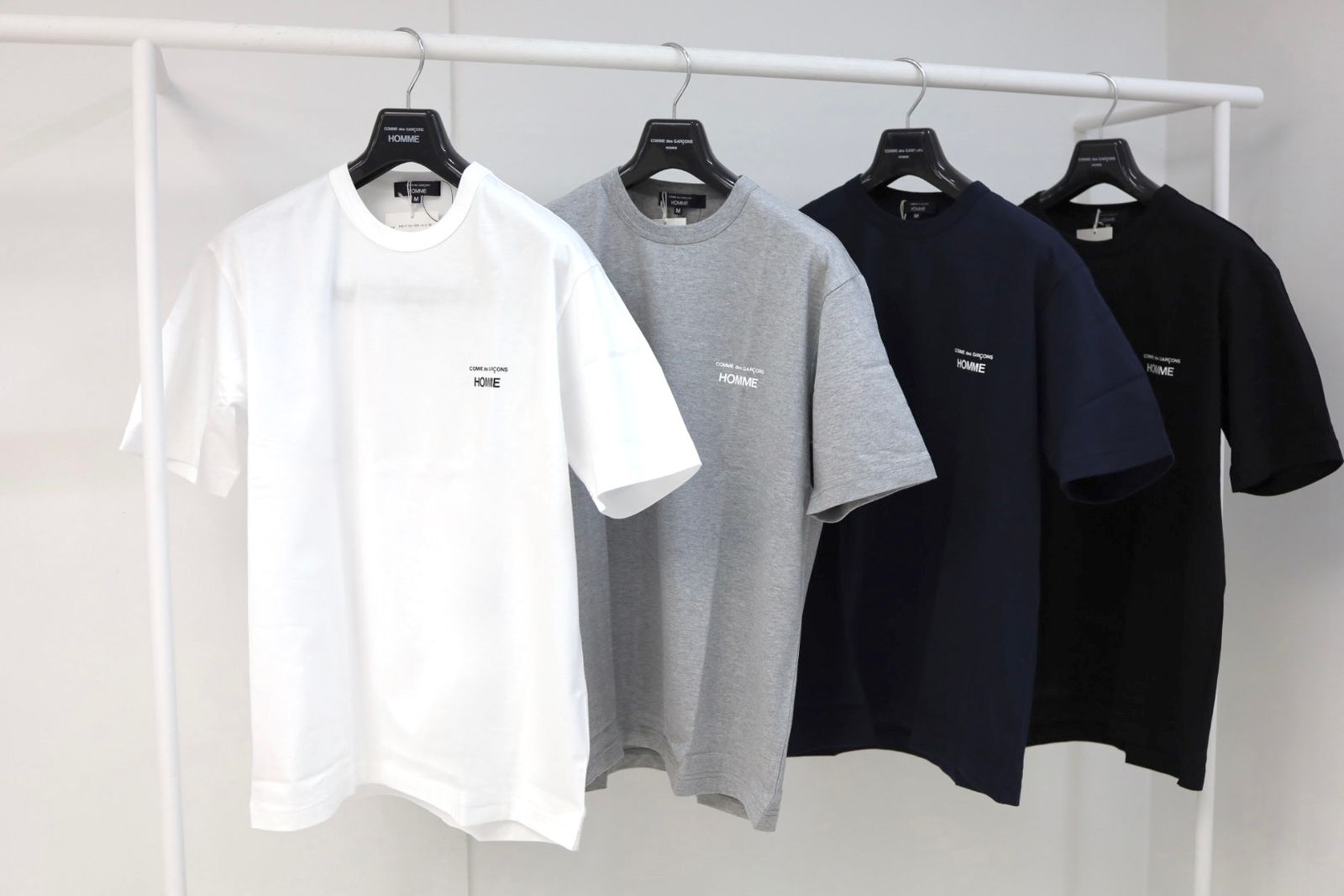 COMME des GARCONS HOMME - コムデギャルソンオム ロゴTシャツ(T101