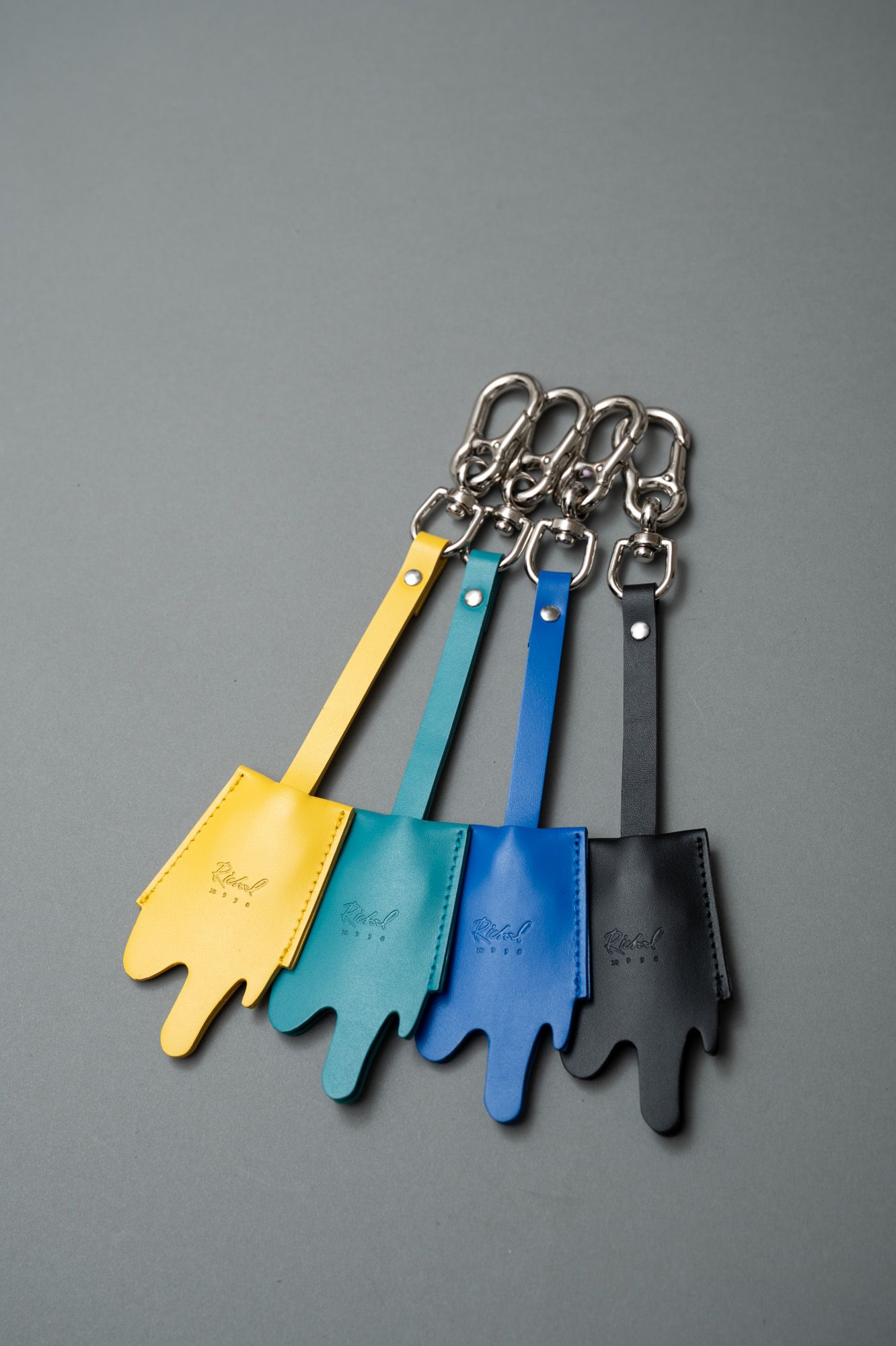 Rich I - DROOL CARABINER [CROCHET CHARM・CARABINER] / カラビナ